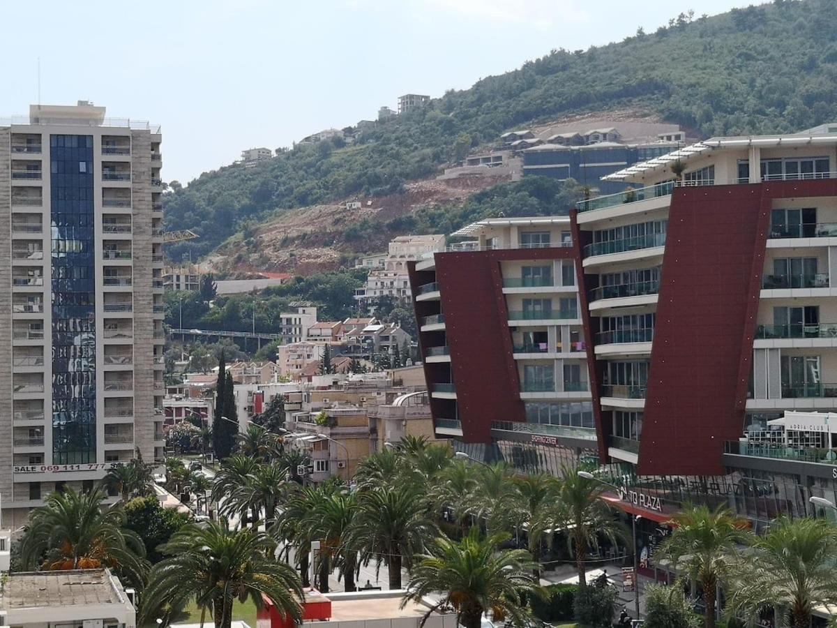 בודווה Apartments Lux מראה חיצוני תמונה