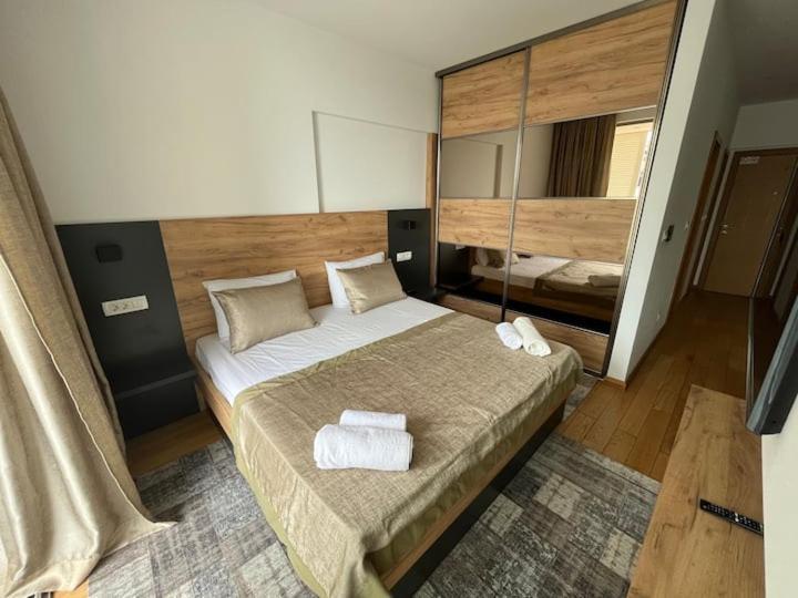 בודווה Apartments Lux מראה חיצוני תמונה